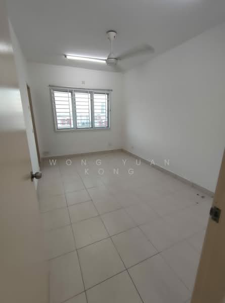 Pangsapuri untuk Disewa di De Bayu - Wong Yuan Kong - Interior - PropertyGuru.com.my
