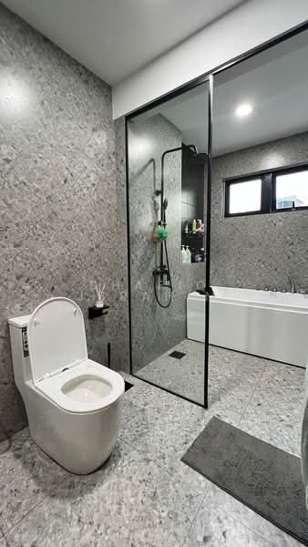 2-storey Terraced House for Sale in Taman Melawati (Ulu Kelang) - Shafiq Ibrahim - Bathroom - PropertyGuru.com.my