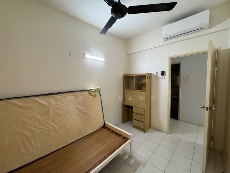 Untuk Disewa - Putra Place Condominium
