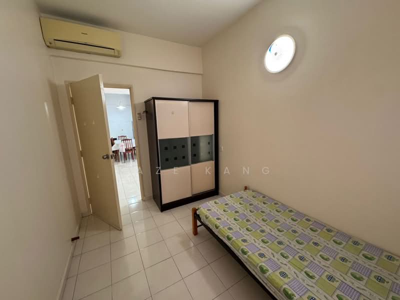 Untuk Disewa - Putra Place Condominium