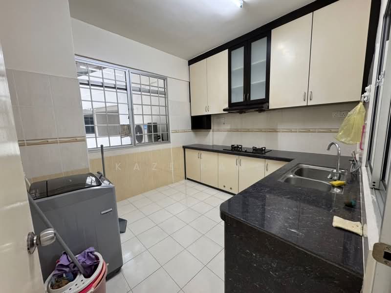 Untuk Disewa - Putra Place Condominium