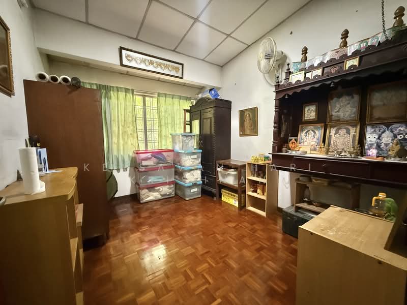 2-storey Terraced House for Sale in Taman Seputeh (Seputeh) - Keasavan Hari Krishnan - Interior - PropertyGuru.com.my