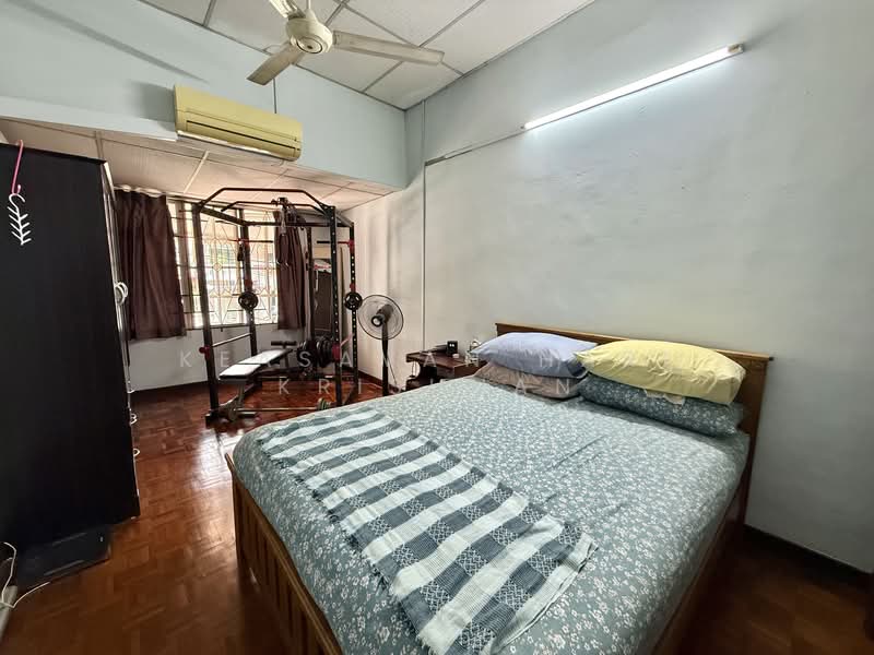 2-storey Terraced House for Sale in Taman Seputeh (Seputeh) - Keasavan Hari Krishnan - Bedroom - PropertyGuru.com.my