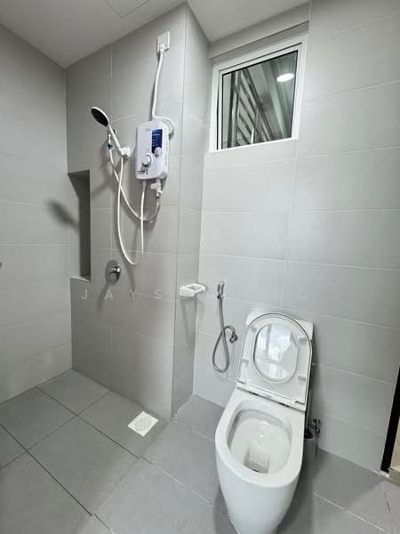 Service Residence for Rent at TRELLIS RESIDENCES - Jayson Teo - Bathroom - PropertyGuru.com.my