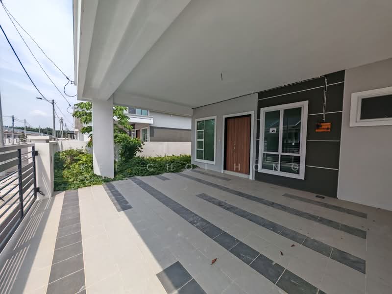 Rumah Berkembar untuk Dijual di Seri Manjung (Perak) - Kee Choi Hong - Exterior - PropertyGuru.com.my