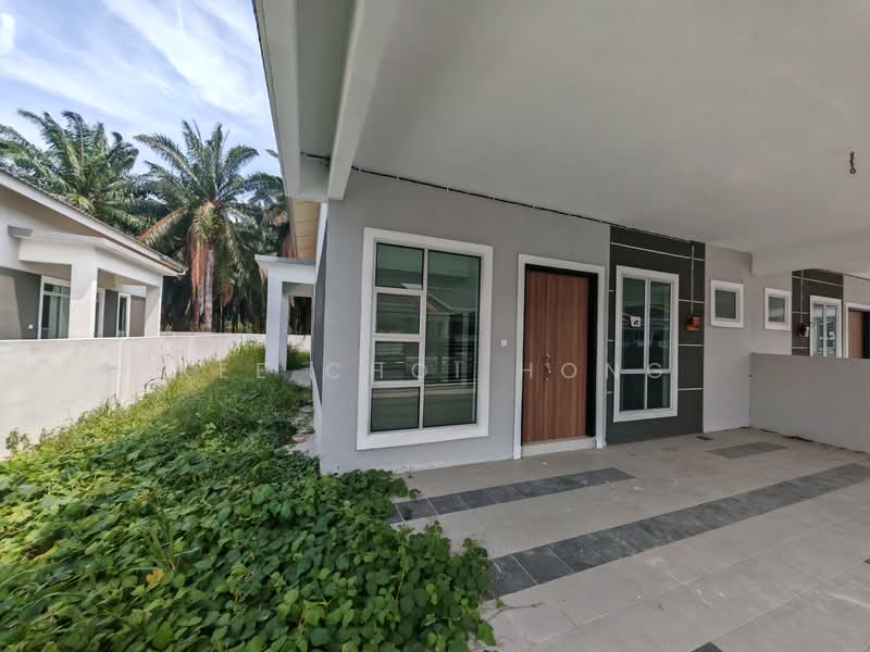 Rumah Berkembar untuk Dijual di Seri Manjung (Perak) - Kee Choi Hong - Exterior - PropertyGuru.com.my