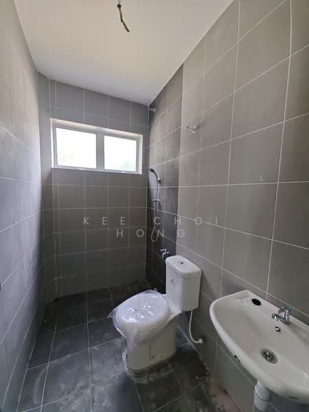 Rumah Berkembar untuk Dijual di Seri Manjung (Perak) - Kee Choi Hong - Bathroom - PropertyGuru.com.my