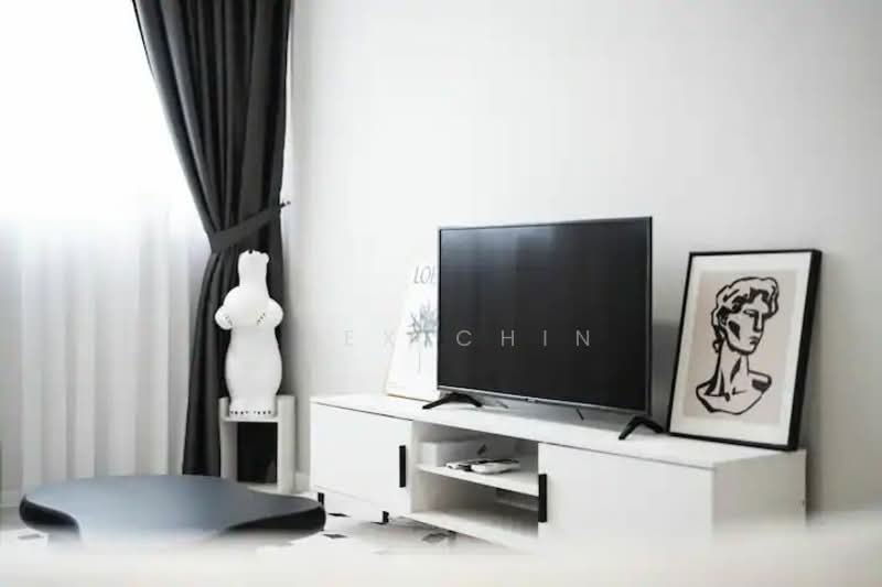 Servis Apartment untuk Disewa di Chambers - Alex Chin - Living Room - PropertyGuru.com.my