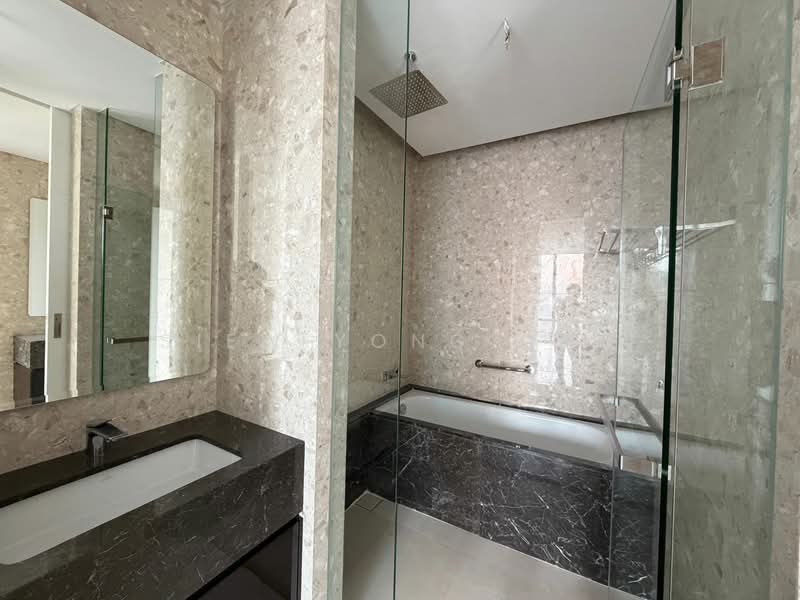 Service Residence for Sale at Regent Suites @ Pavilion Damansara Heights - Siew Yong Ong - Bathroom - PropertyGuru.com.my
