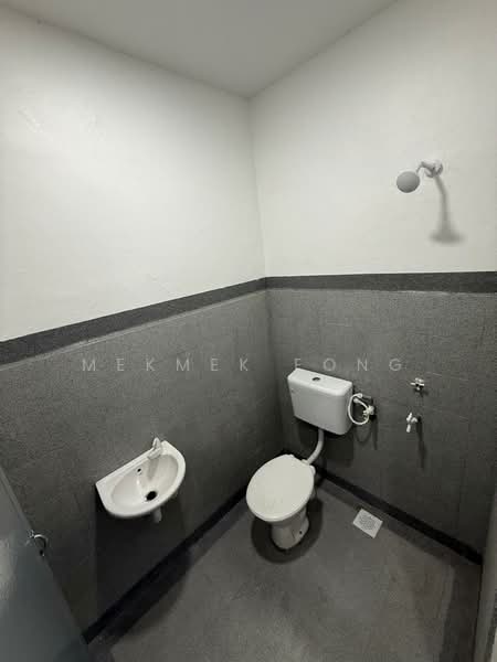 1-storey Terraced House for Sale in Masai (Johor) - MekMek Fong - Bathroom - PropertyGuru.com.my