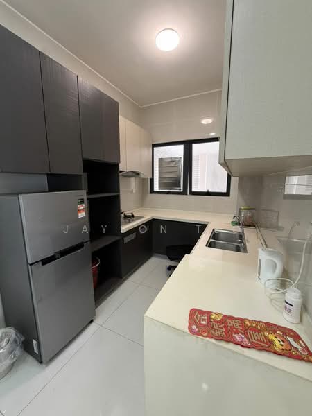 Condominium for Rent at Amberside @ Country Garden Danga Bay - Jayson Teo - Kitchen - PropertyGuru.com.my