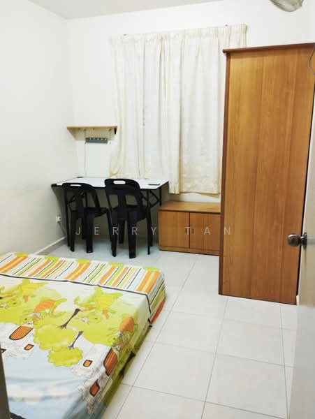 Pangsapuri untuk Disewa di Taman Kheng Tian - Jerry Tan - Bedroom - PropertyGuru.com.my