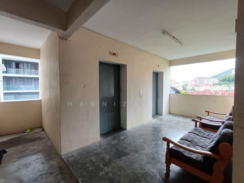Flat for Sale at Sunway Ceria - Hasnizam . - Corridor - PropertyGuru.com.my