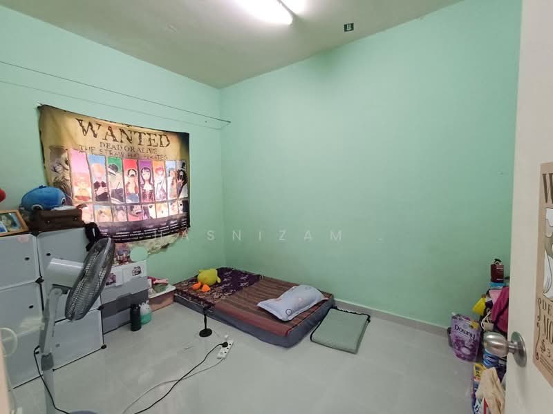 Flat for Sale at Sunway Ceria - Hasnizam . - Bedroom - PropertyGuru.com.my