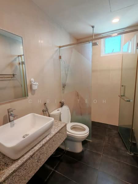 Condominium for Sale at Vertiq - Chris Teoh - Bathroom - PropertyGuru.com.my