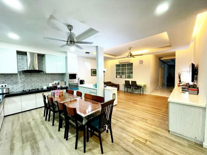 Rumah Berkembar untuk Dijual di Cheras (Selangor) - Hanif Hanz - Kitchen - PropertyGuru.com.my