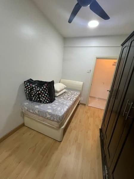 Service Residence for Rent at Serviced Residence @ Pelangi Damansara Sentral - Yu Kelwis - Bedroom - PropertyGuru.com.my