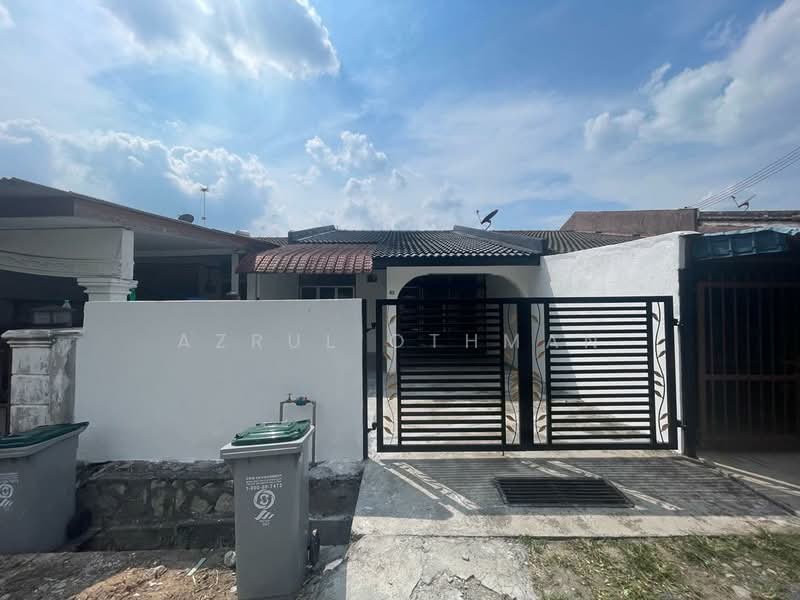 Rumah Teres 1 Tingkat untuk Dijual di Taman Desa Rhu (Sikamat) - Azrul Othman - Exterior - PropertyGuru.com.my