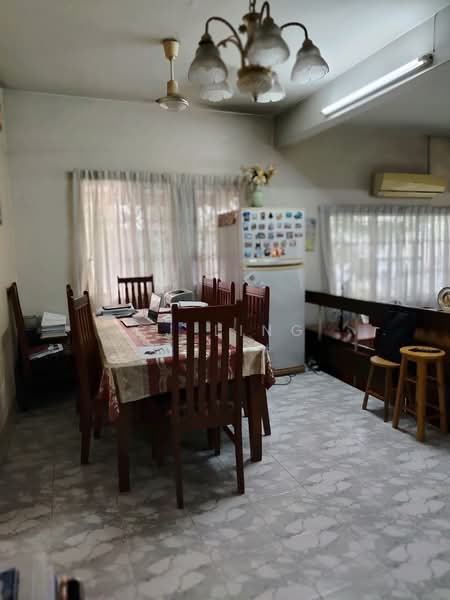 Rumah Berkembar untuk Dijual di SS3 (Petaling Jaya) - CJ Ling - Dining Room - PropertyGuru.com.my
