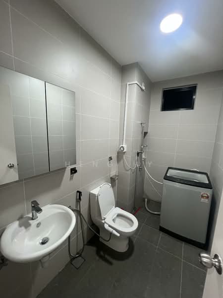 Terraced House for Rent in Johor Bahru (Johor) - Heng Hy - Bathroom - PropertyGuru.com.my