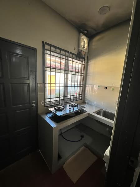 Rumah Teres 1 Tingkat untuk Dijual di Bandar Baru Uda (Tampoi) - Tommy Tai - Kitchen - PropertyGuru.com.my