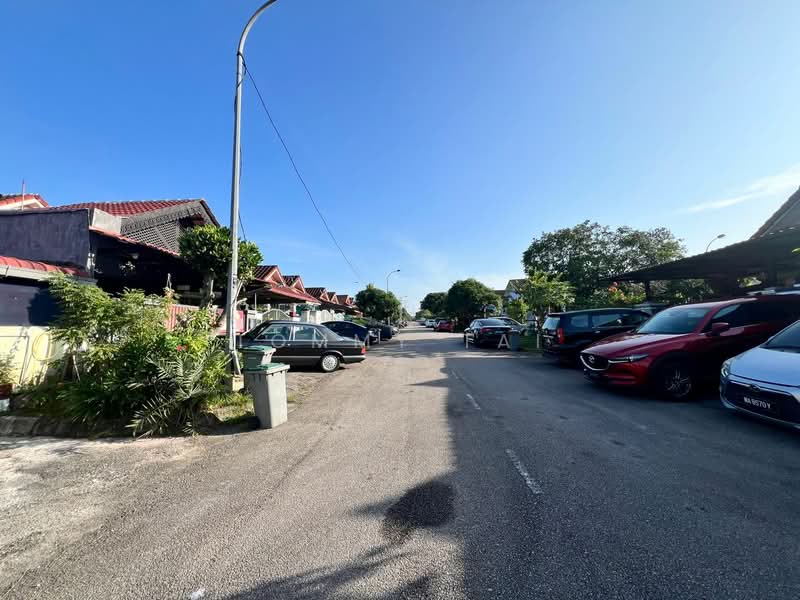 Rumah Teres 1 Tingkat untuk Dijual di Bandar Baru Uda (Tampoi) - Tommy Tai - Exterior - PropertyGuru.com.my