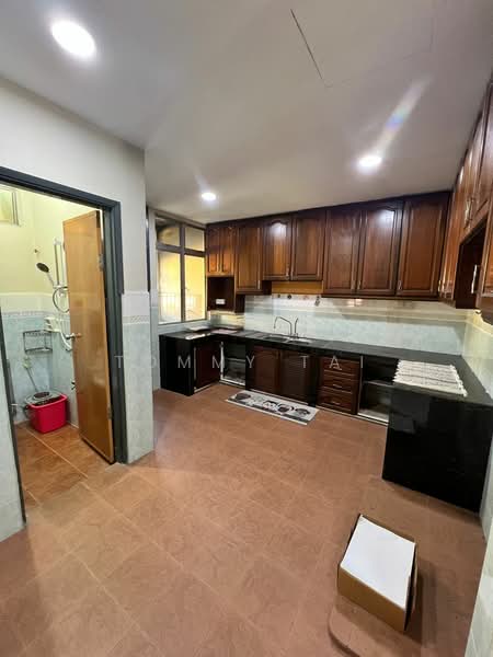 Rumah Teres 1 Tingkat untuk Dijual di Bandar Baru Uda (Tampoi) - Tommy Tai - Kitchen - PropertyGuru.com.my
