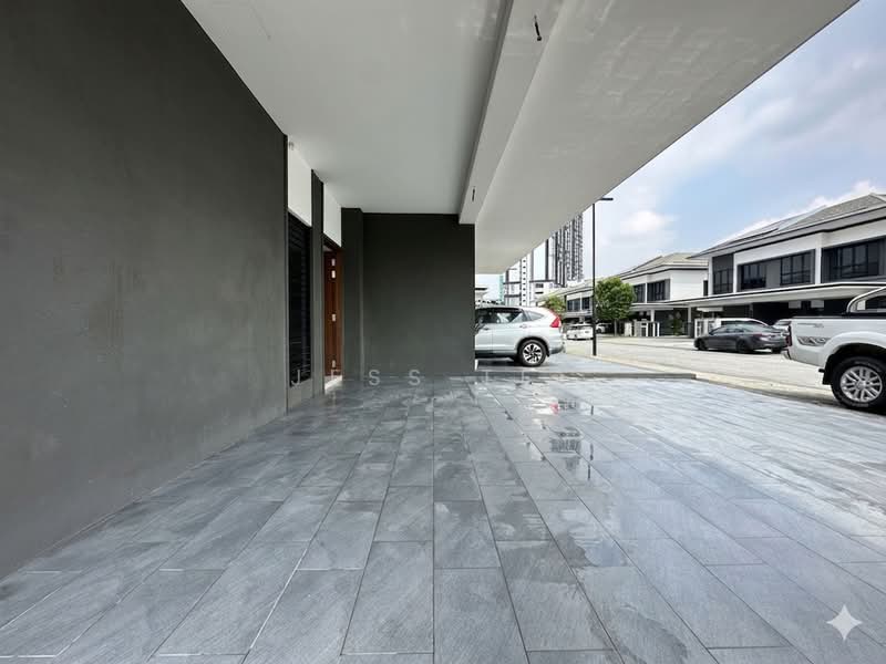 Semi-Detached House for Sale in Setia Alam (Selangor) - Jess Tee - Exterior - PropertyGuru.com.my