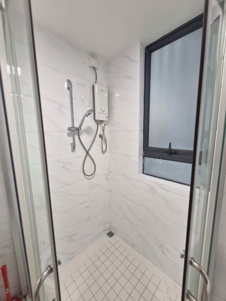 Apartment for Rent at Regalia Park @ Forest City - Chew Yun Chan - Bathroom - PropertyGuru.com.my