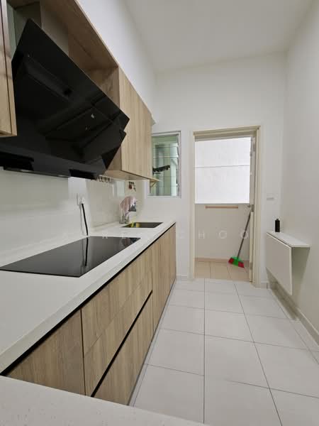 Condominium for Sale at i-Santorini - Karen Choo - Kitchen - PropertyGuru.com.my