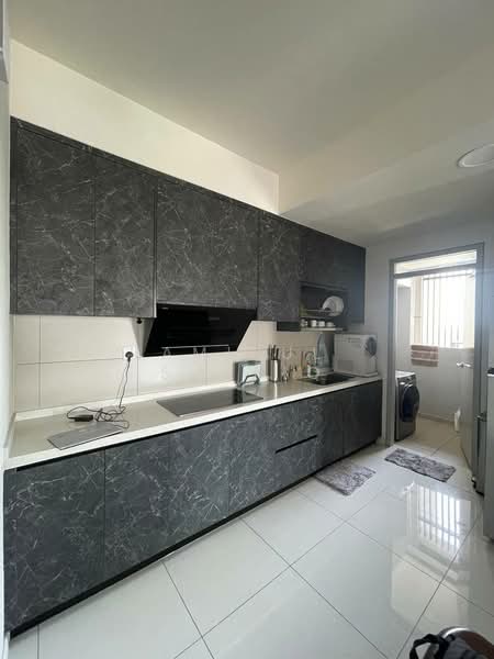Servis Apartment untuk Disewa di Emerald 9 - Amirul Shafiq - Kitchen - PropertyGuru.com.my