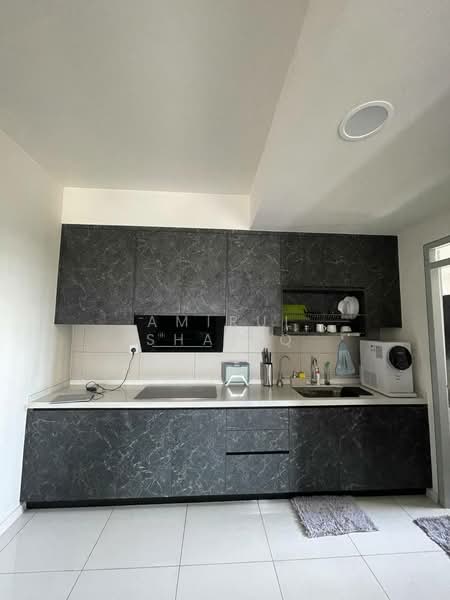 Servis Apartment untuk Disewa di Emerald 9 - Amirul Shafiq - Kitchen - PropertyGuru.com.my