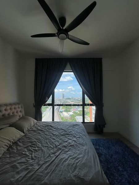 Servis Apartment untuk Disewa di Emerald 9 - Amirul Shafiq - Bedroom - PropertyGuru.com.my