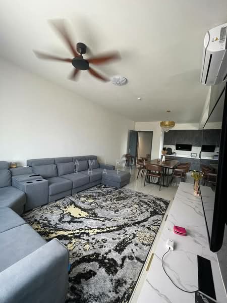 Servis Apartment untuk Disewa di Emerald 9 - Amirul Shafiq - Living Room - PropertyGuru.com.my
