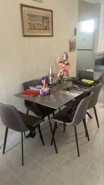 Kondominium untuk Disewa di Eden Seaview Condominium - Rainny Wong - PropertyGuru.com.my