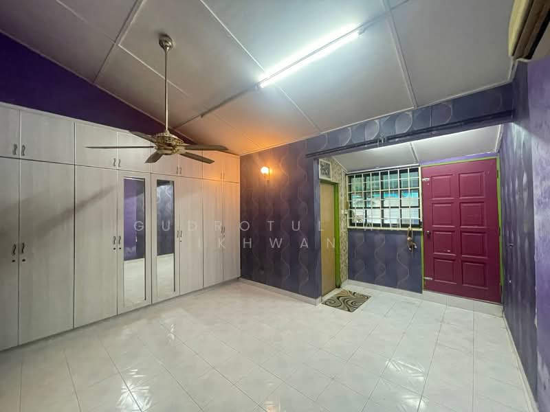 Rumah Teres 2 Tingkat untuk Dijual di Kajang (Selangor) - Gudrotullah Ikhwan - Bedroom - PropertyGuru.com.my