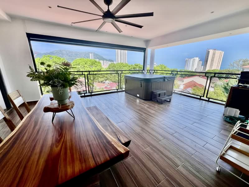 Rumah Teres 3 Tingkat untuk Dijual di Tanjung Bungah (Penang) - Jeffrey Yeoh - Balcony - PropertyGuru.com.my