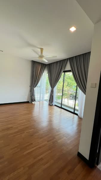 Bungalow for Rent in Leisure Farm (Gelang Patah) - Asshvain Tanabalan - Balcony - PropertyGuru.com.my