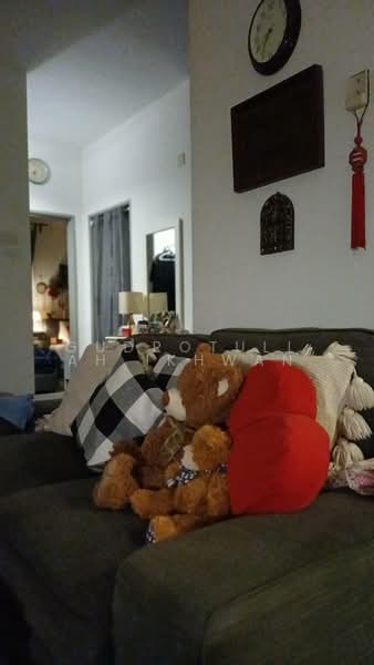 Kondominium untuk Disewa di Dwiputra Residences - Gudrotullah Ikhwan - Living Room - PropertyGuru.com.my