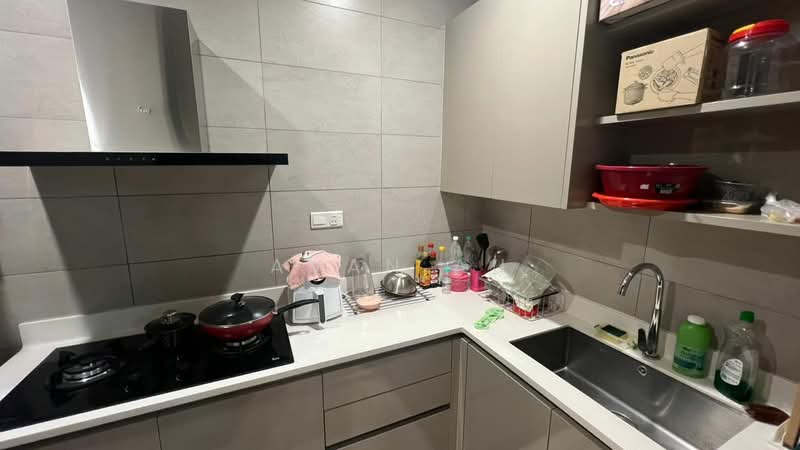 Kondominium untuk Dijual di Anjali North Kiara - AVAN AU - Kitchen - PropertyGuru.com.my