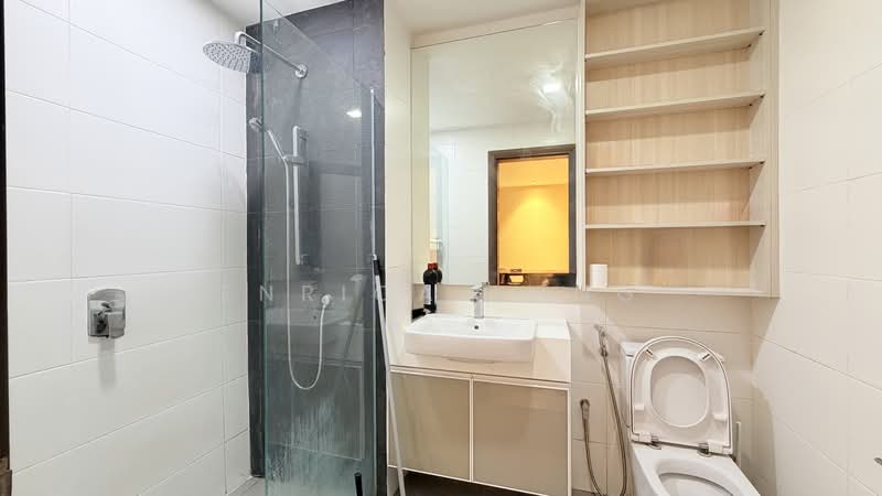 Service Residence for Rent at Suasana Iskandar Malaysia - Enrica Long - Bathroom - PropertyGuru.com.my