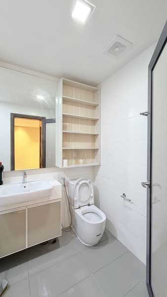 Service Residence for Rent at Suasana Iskandar Malaysia - Enrica Long - Bathroom - PropertyGuru.com.my