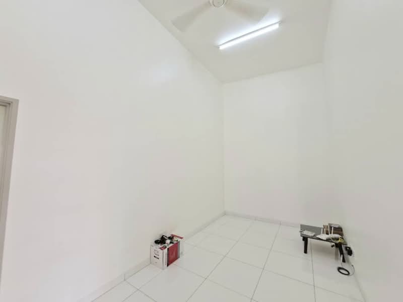 2-storey Terraced House for Sale in Taman Pelangi Indah (Ulu Tiram) - Tommy Tai - Interior - PropertyGuru.com.my