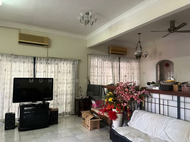 Rumah Teres 2 Tingkat untuk Dijual di Bukit Jelutong (Shah Alam) - muharni sawarin - Living Room - PropertyGuru.com.my