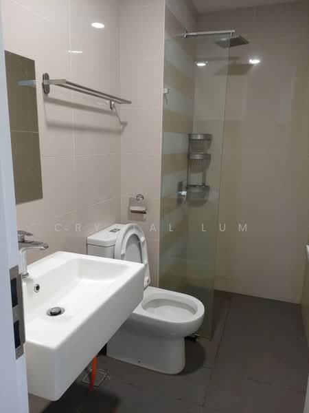Service Residence for Rent at United Point (Residensi Berpadu) - Crystal Lum - Bathroom - PropertyGuru.com.my