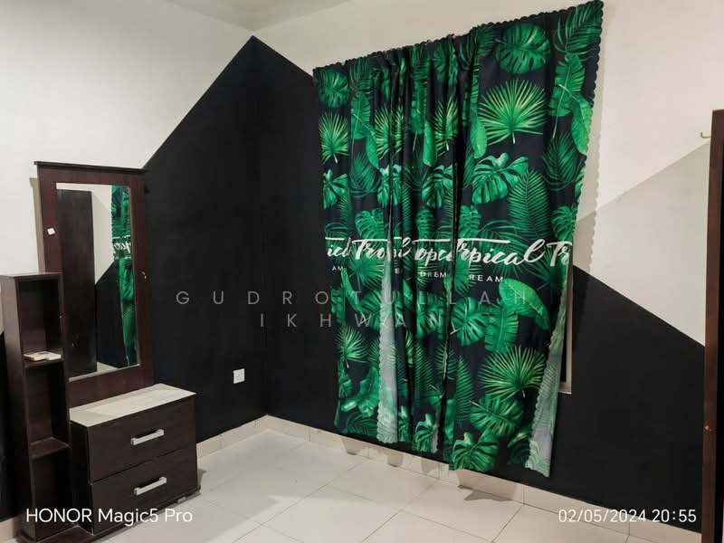 Servis Apartment untuk Disewa di Domain 2 @ NeoCyber - Gudrotullah Ikhwan - Bedroom - PropertyGuru.com.my
