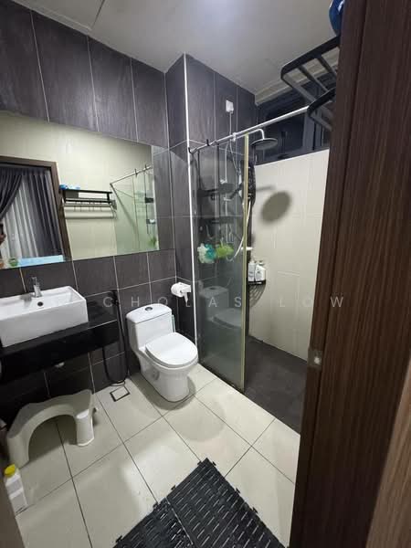 Servis Apartment untuk Disewa di D'Secret Garden (Pangsapuri Kempas Indah) - Nicholas Low - Bathroom - PropertyGuru.com.my