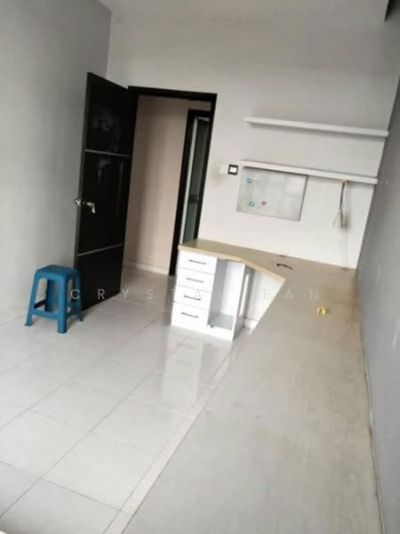 Apartment for Sale at Perling Apartment - Crystal Tan - Interior - PropertyGuru.com.my