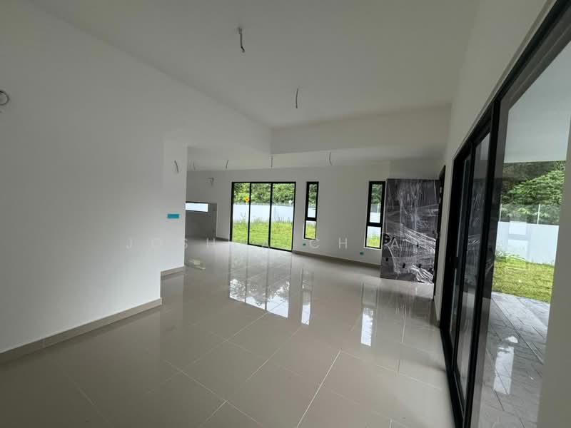 Rumah Teres 2.5 Tingkat untuk Disewa di Gombak (Selangor) - Joshua Cheah - Living Room - PropertyGuru.com.my