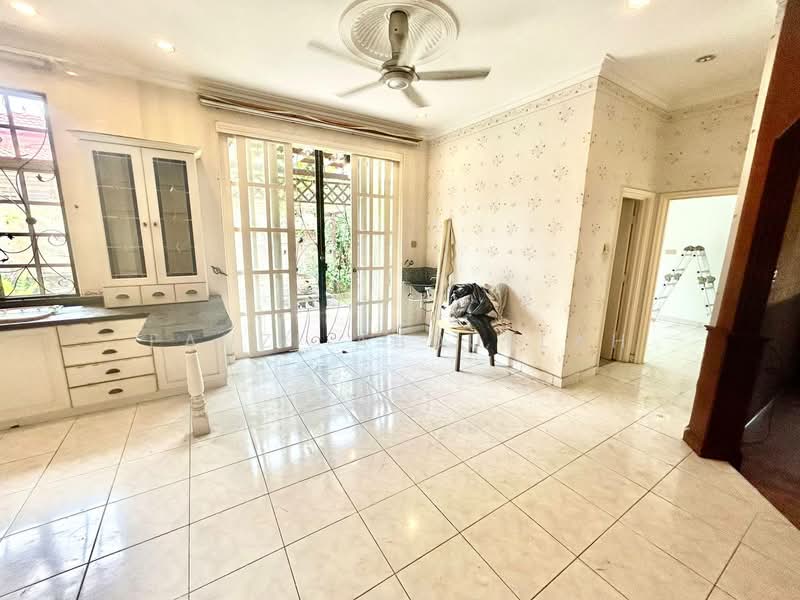 Rumah Berkembar untuk Dijual di Seksyen 7 (Shah Alam) - Fauzi Abdullah - Interior - PropertyGuru.com.my